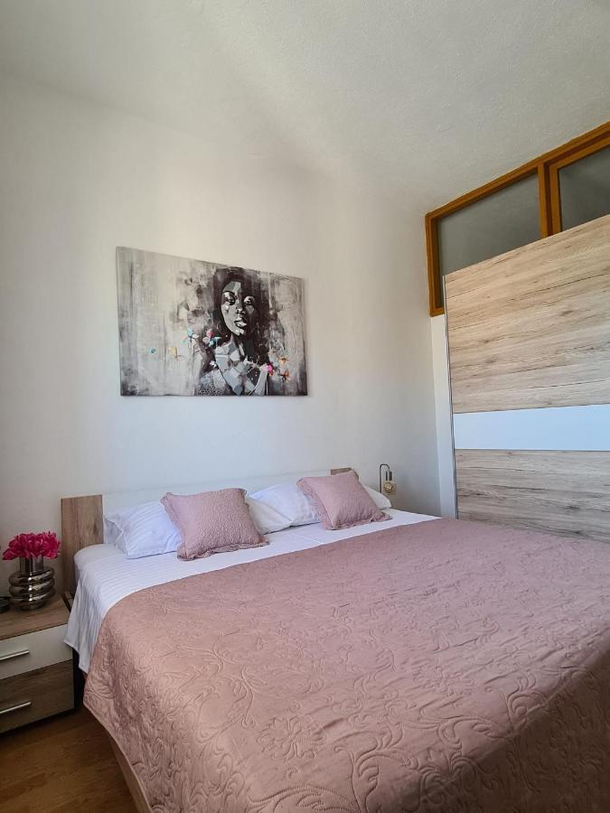 Apartman Roza 2 Плоче Екстериор снимка