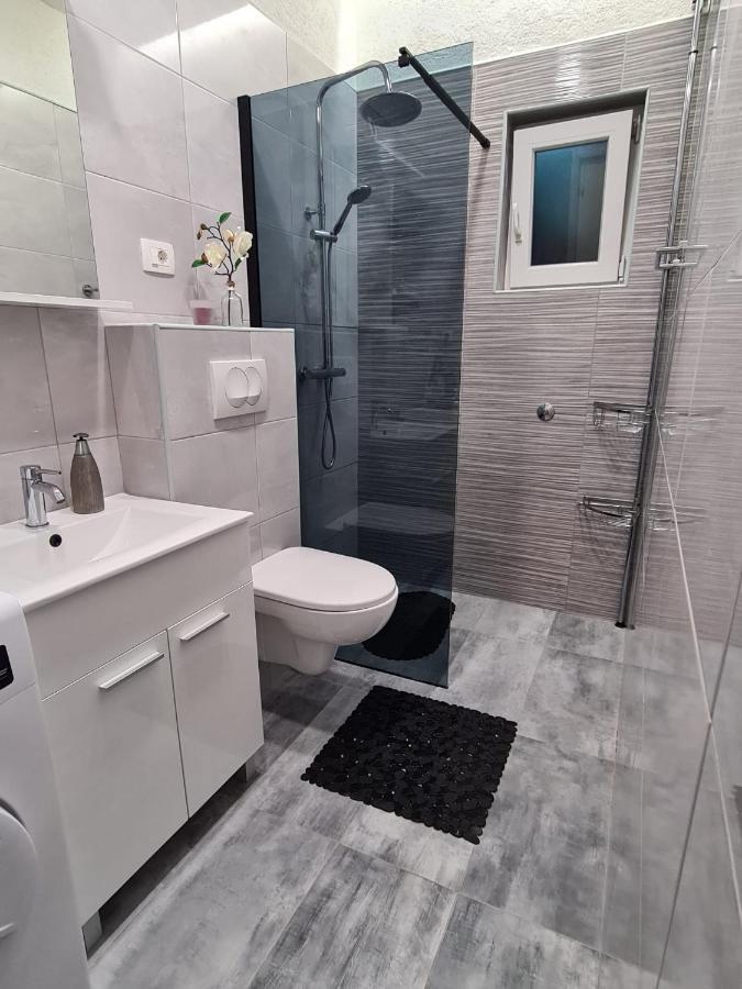 Apartman Roza 2 Плоче Екстериор снимка